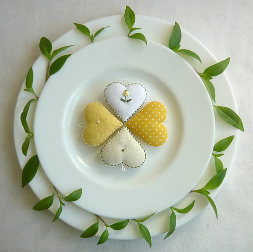 Dekorácie - Sada pastelových srdiečok-žltá - 18201310_