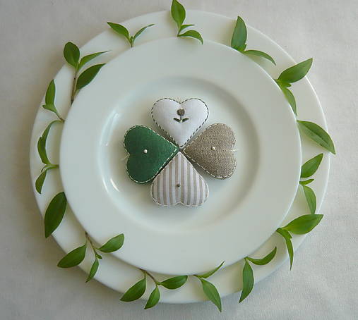 Dekorácie - Sada pastelových srdiečok- zelená - 18201321_