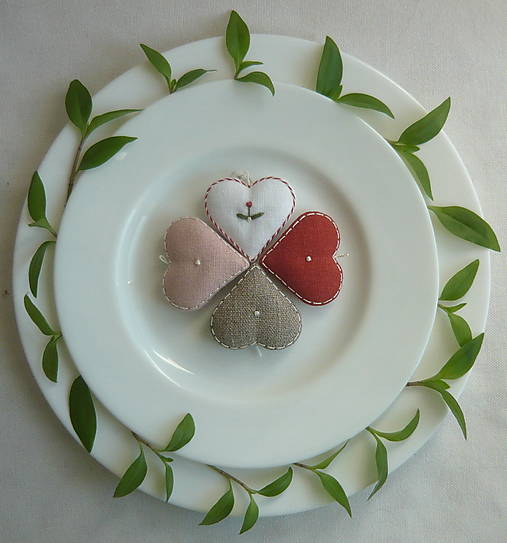 Dekorácie - Sada pastelových srdiečok- červená tehlová - 18201340_