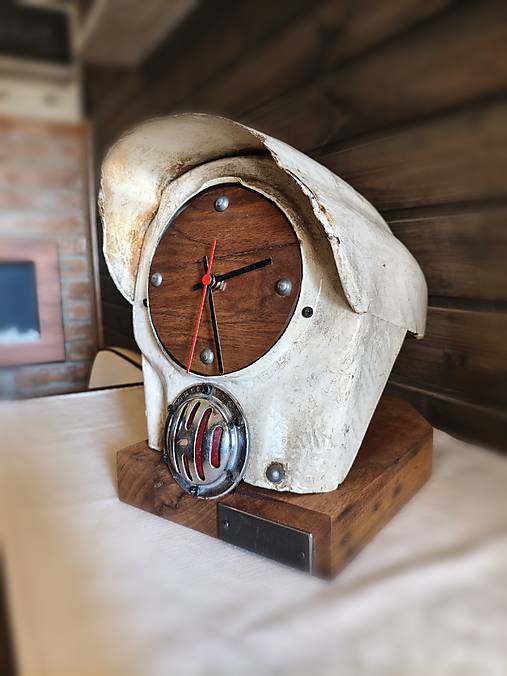 Industriálne stolové hodiny „Old Mechanic“