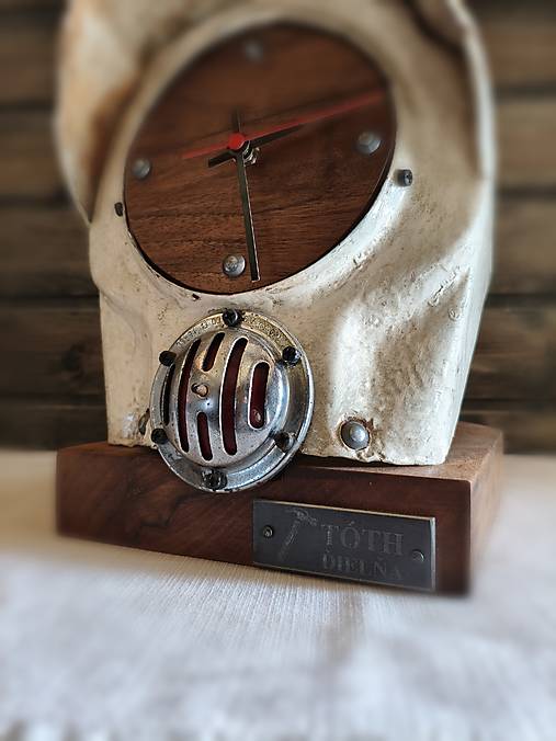 Industriálne stolové hodiny „Old Mechanic“