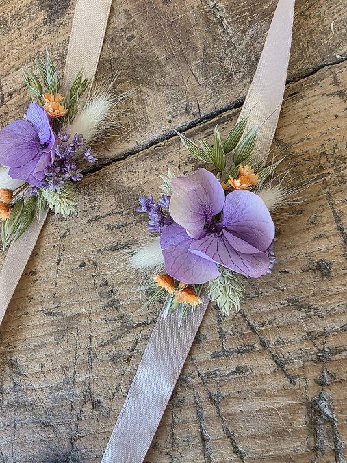 Náramky - Kvetinkový náramok pre družičky - 18203500_