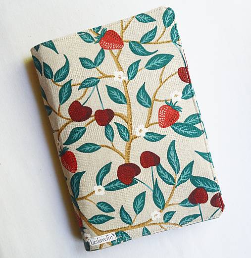 Papiernictvo - Obal na knihu nastaviteľný - Čerešne a jahody (režný) - 18205446_