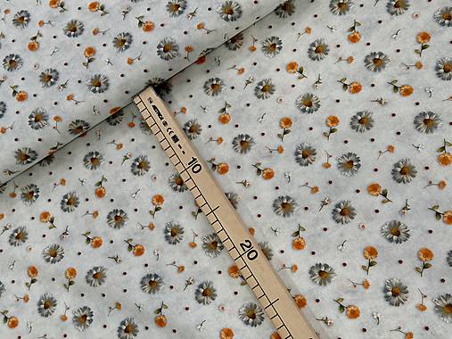 100% BAVLNA /  3 D KVETINKY