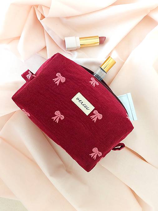 Taštičky - Kozmetická taštička MALÁ CESTOVATEĽKA - 18205492_