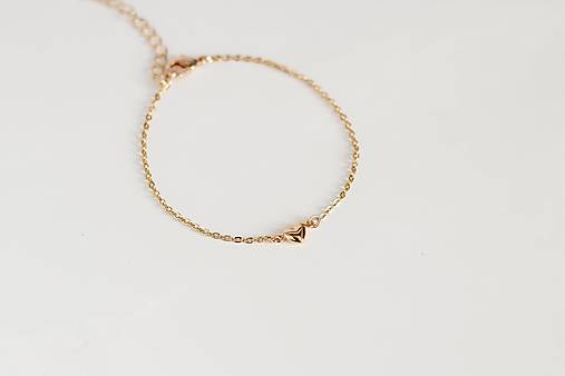 Náramok so srdiečkom Elena 5 mm