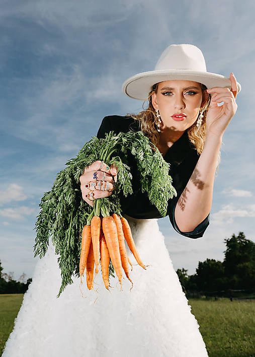 Dlhé retiazkové náušnice s riečnymi perlami Elena