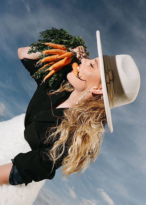 Dlhé retiazkové náušnice s riečnymi perlami Elena