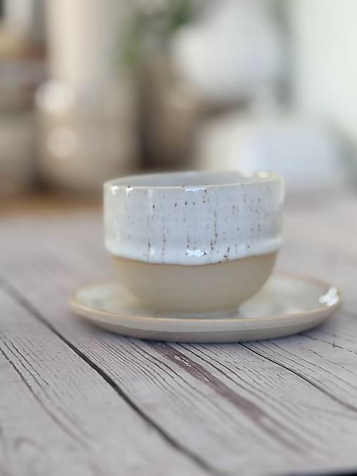 Stracciatella - podšálka (priemer 12cm)