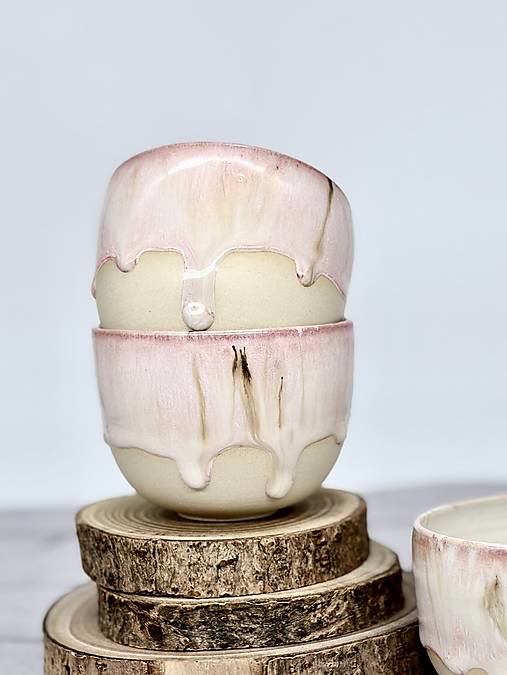 Rose Dream - pohárik cappuccino (200ml, bez uška)