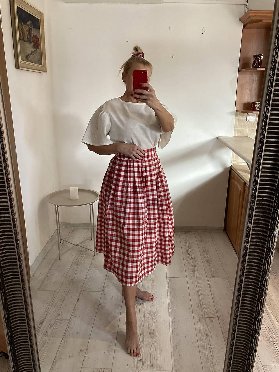 ..ako GinGHAM vánok... sukňa červeno/biela