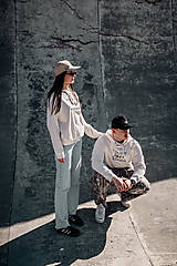 Mikiny - Dámska krémová mikina s ľudovou výšivkou Čičmany - 18208229_