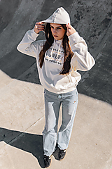 Mikiny - Dámska krémová mikina s ľudovou výšivkou Čičmany - 18208233_