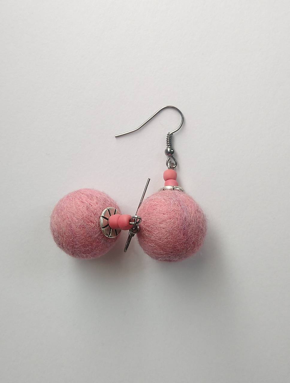 Plstené náušnice- Ružovky
