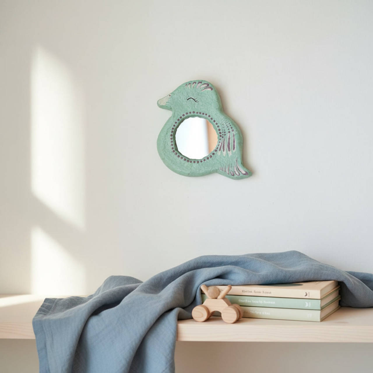 Zavesne zrkadlo na detsku izbu v tvare vtáka (Tyrkysová)