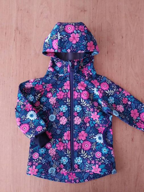 Detské oblečenie - Softshellová bunda modré kvety - 18210895_