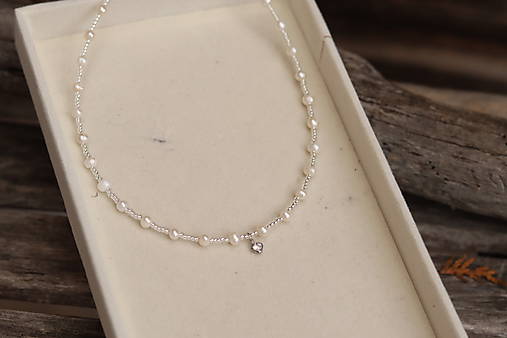 Perlový náhrdelník
