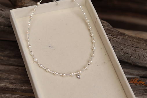 Perlový náhrdelník