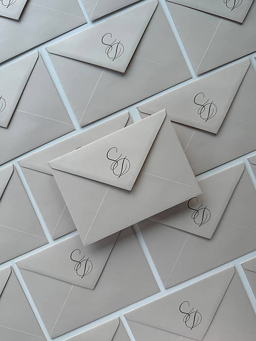 Papiernictvo - Obálka s iniciálmi krémová 115g C6 - 18213225_