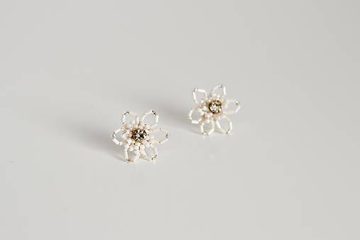 Kvetinový náramok Elena (Náušnice)