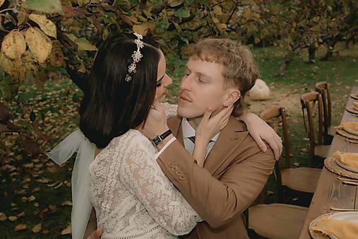 Svadobná čelenka s kvetmi Elena