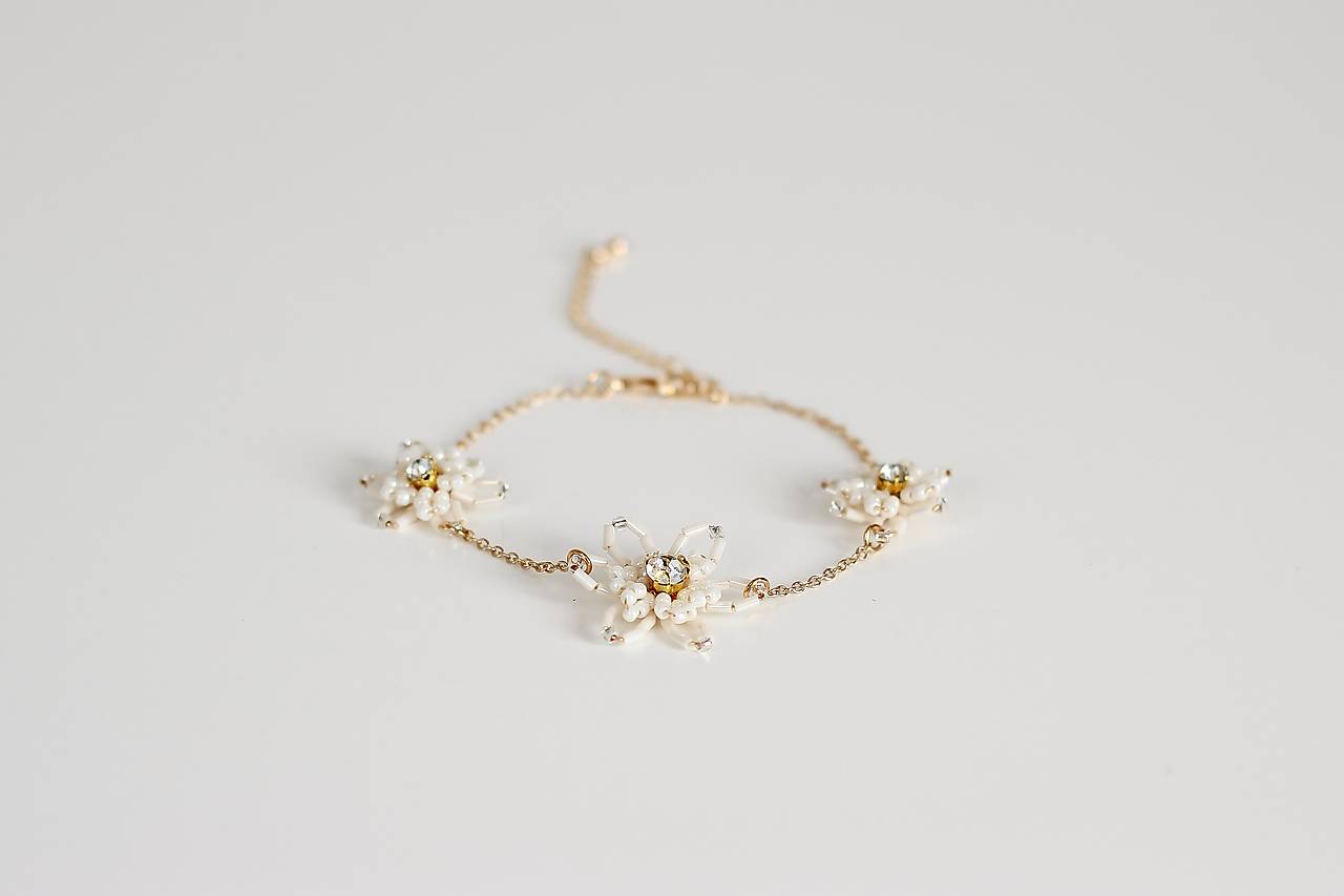 Kvetinový náramok Elena (Náramok)