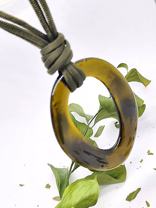 Náhrdelník z vínových fliaš "HEDVIGA"