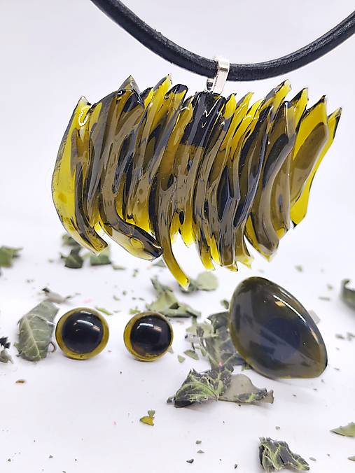 Súprava MAMBO– náhrdelník, náušnice a prsteň