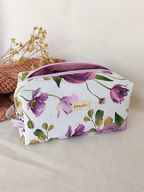 Taštičky - Kozmetická taštička CESTOVATEĽKA - 18212124_