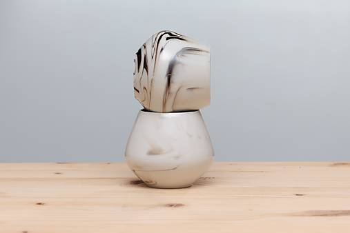 Šálka bez uška mramorovaná 150 ml(malá, hnedá)