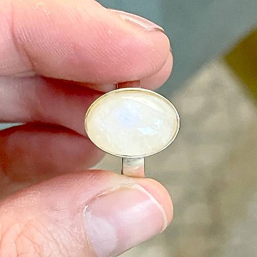 ZĽAVA 50%  Moonstone Ag925 Silver Ring  / Strieborný prsteň s mesačným kameňom E071