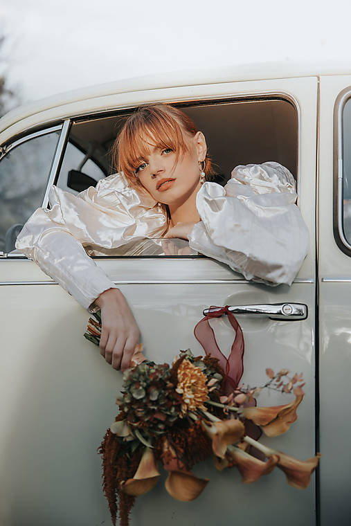 Kruhové náušnice s perlami (odnímateľné prívesky) (Zlaté)