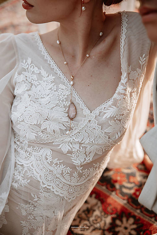 Náhrdelník s riečnymi perlami a odnímateľným príveskom (ružový) (Ružový prívesok)