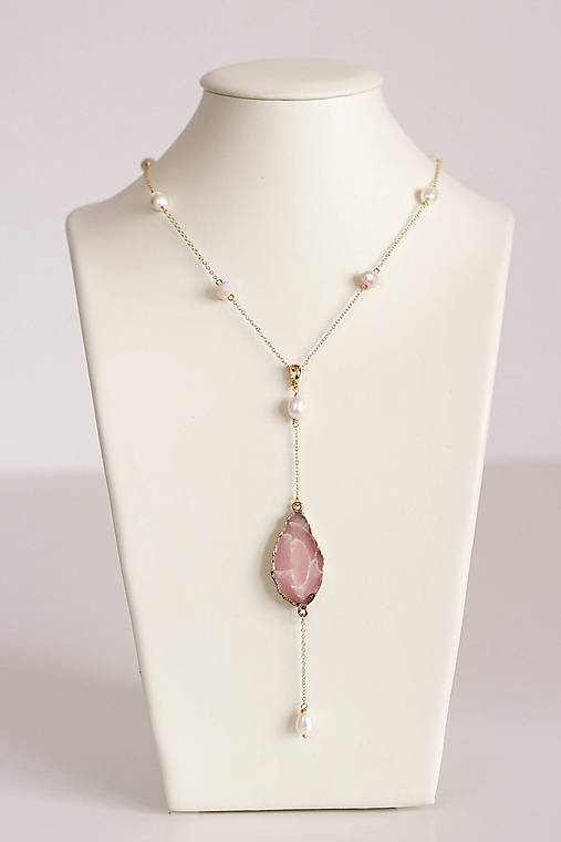 Náhrdelník s riečnymi perlami a odnímateľným príveskom (ružový) (Ružový prívesok)