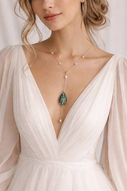 Náhrdelník s riečnymi perlami a odnímateľným príveskom (ružový) (Zelený prívesok)