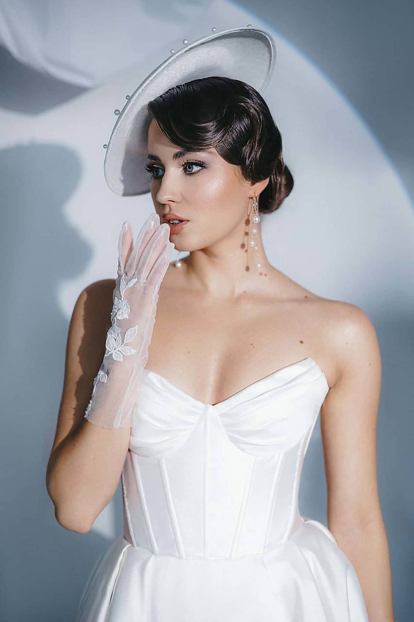 Kruhové náušnice s perlami (odnímateľné prívesky) (Strieborné)