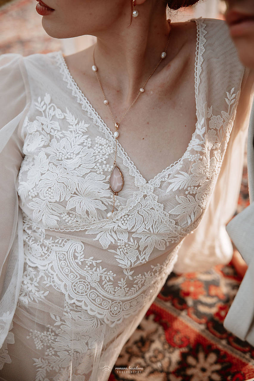 Náhrdelník s riečnymi perlami a odnímateľným príveskom (ružový) (Ružový prívesok)