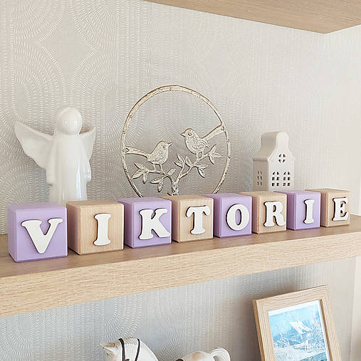 Meno na drevených kockách 5,5cm cena za kus