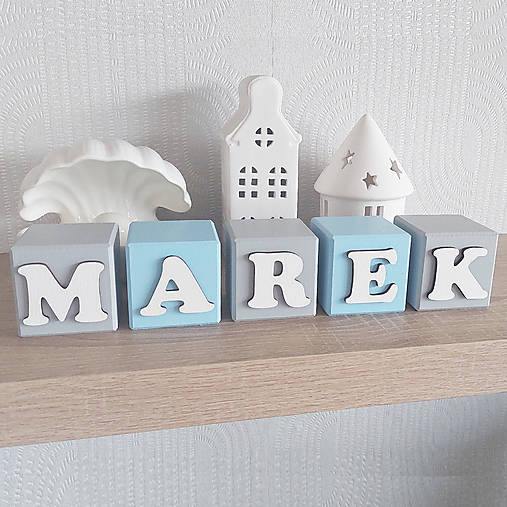 Meno na drevených kockách 5,5cm cena za kus