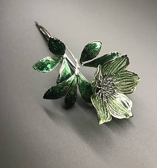 Brošne - Brošňa svetlo zelená čemerica - 18216495_