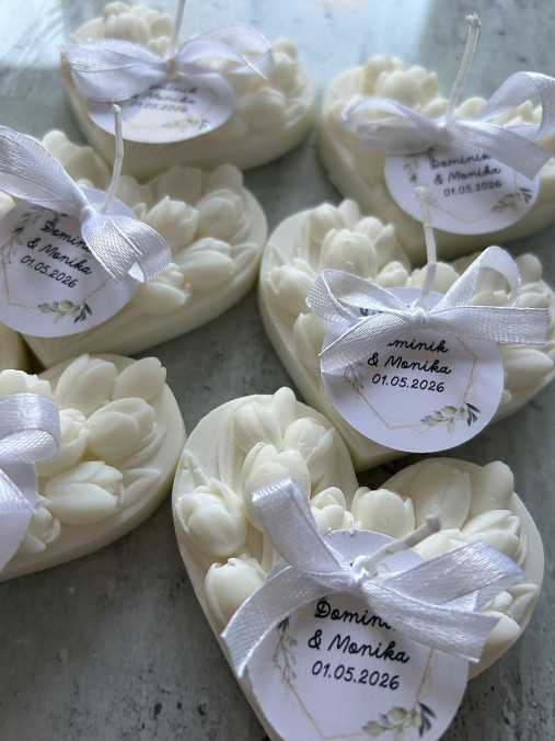 Darčeky pre svadobčanov - Svadobná sviečka - Tulipánové srdce - 18217124_