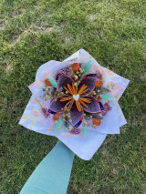 Dekorácie - Kytička zo žrebov - 18219182_