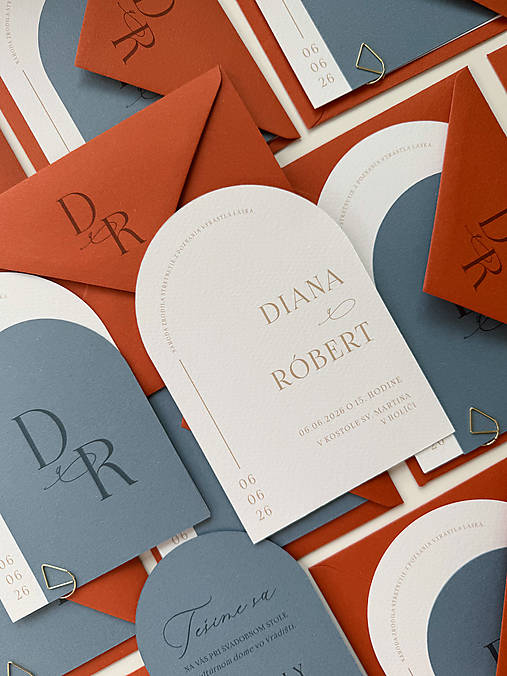 Papiernictvo - Moderné svadobné oznámenie 311 polkruh terakota-modré iniciály - 18222078_