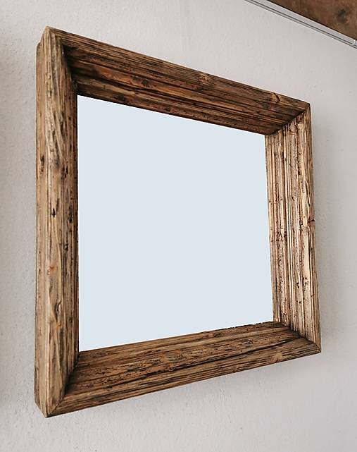 Zrkadlá - Zrkadlo - staré drevo (výška 75 cm, dĺžka 62 cm, hrúbka 7 cm, šírka rámu 9 cm, zrkadlo 18 €) - 18220273_