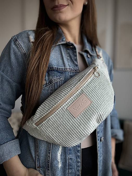 Kabelky - Ľadvinka menčester Mint - 18222111_