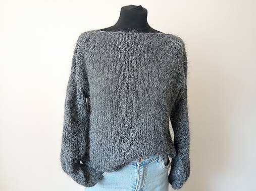 Svetre a kardigány - Pletený sivý mohérový svetrík - 18224071_
