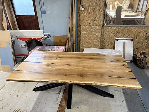 Nábytok - Masívny dubový jedalenský stôl 2 - 18223684_