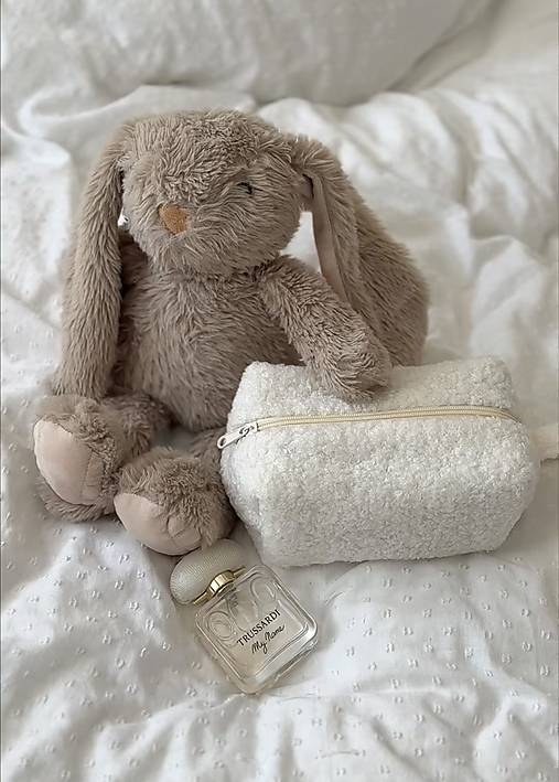 Taštičky - Teddy kozmetická taštička – s kvetinami, darček pre dievča - 18223448_