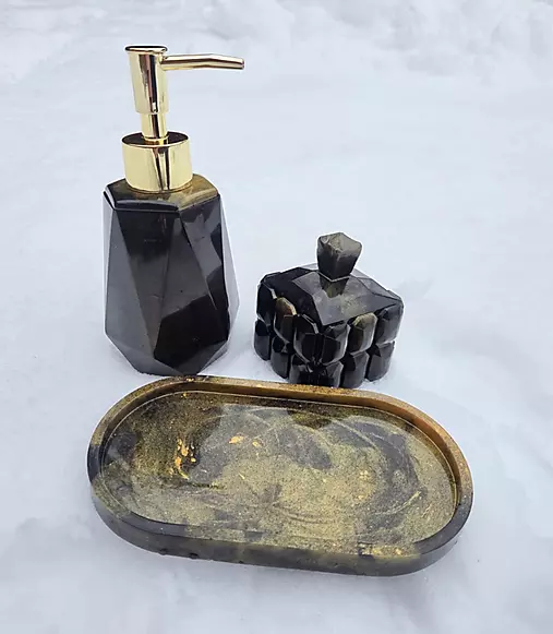 Dekorácie - Dekoračný kúpeľňový set Black Gold - 18223159_