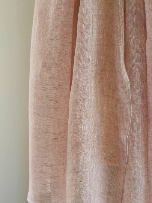 Dámska veľká ľanová šatka staroružovej farby – 100 % prírodný ľan v darčekovej krabičke